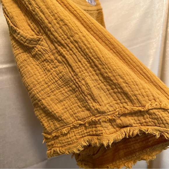 Saturday Sunday by Anthropologie “Marie” Crinkle Gauze Shorts in Harvest Gold - Picture 8 of 14